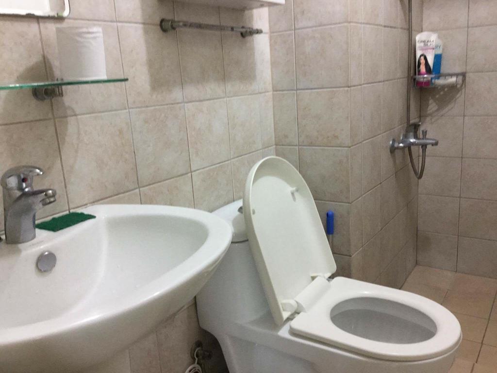 Ortigas 2 Bedroom Corner Unit With 2 Queen Across Shangrila Manila Ngoại thất bức ảnh