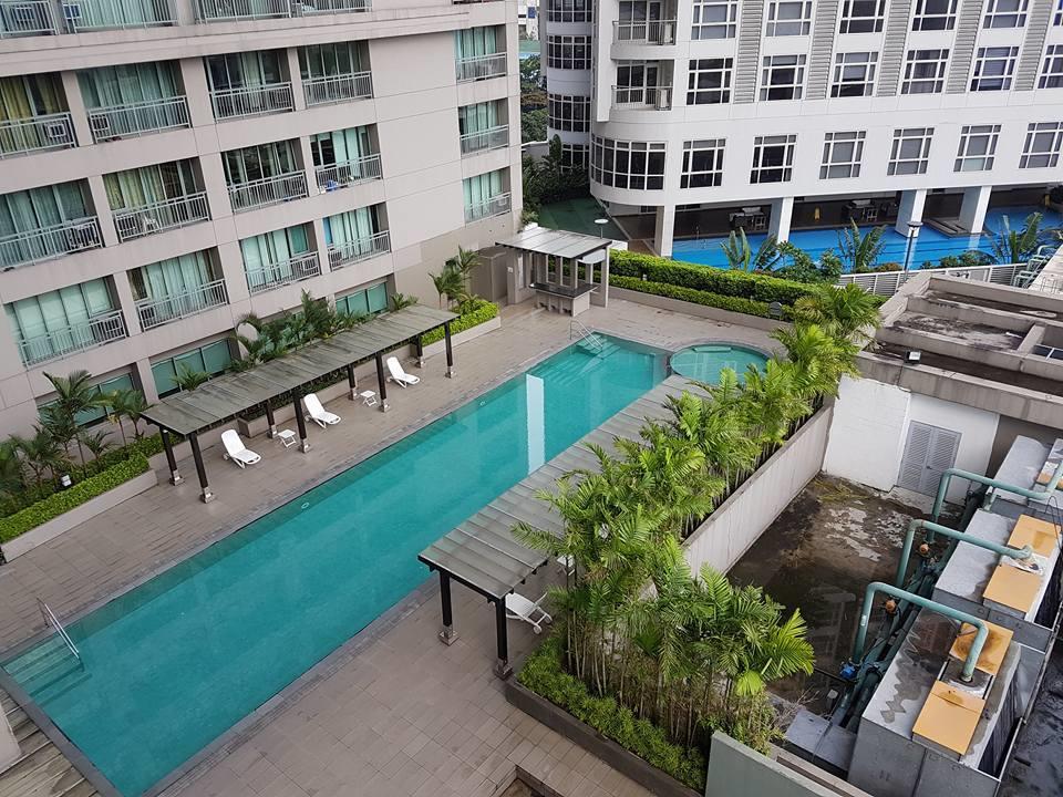 Ortigas 2 Bedroom Corner Unit With 2 Queen Across Shangrila Manila Ngoại thất bức ảnh